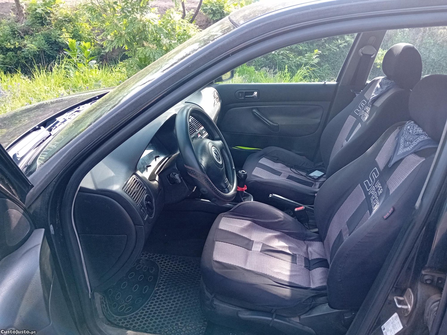 Volkswagen Golf IV-110cv — fotografia 6