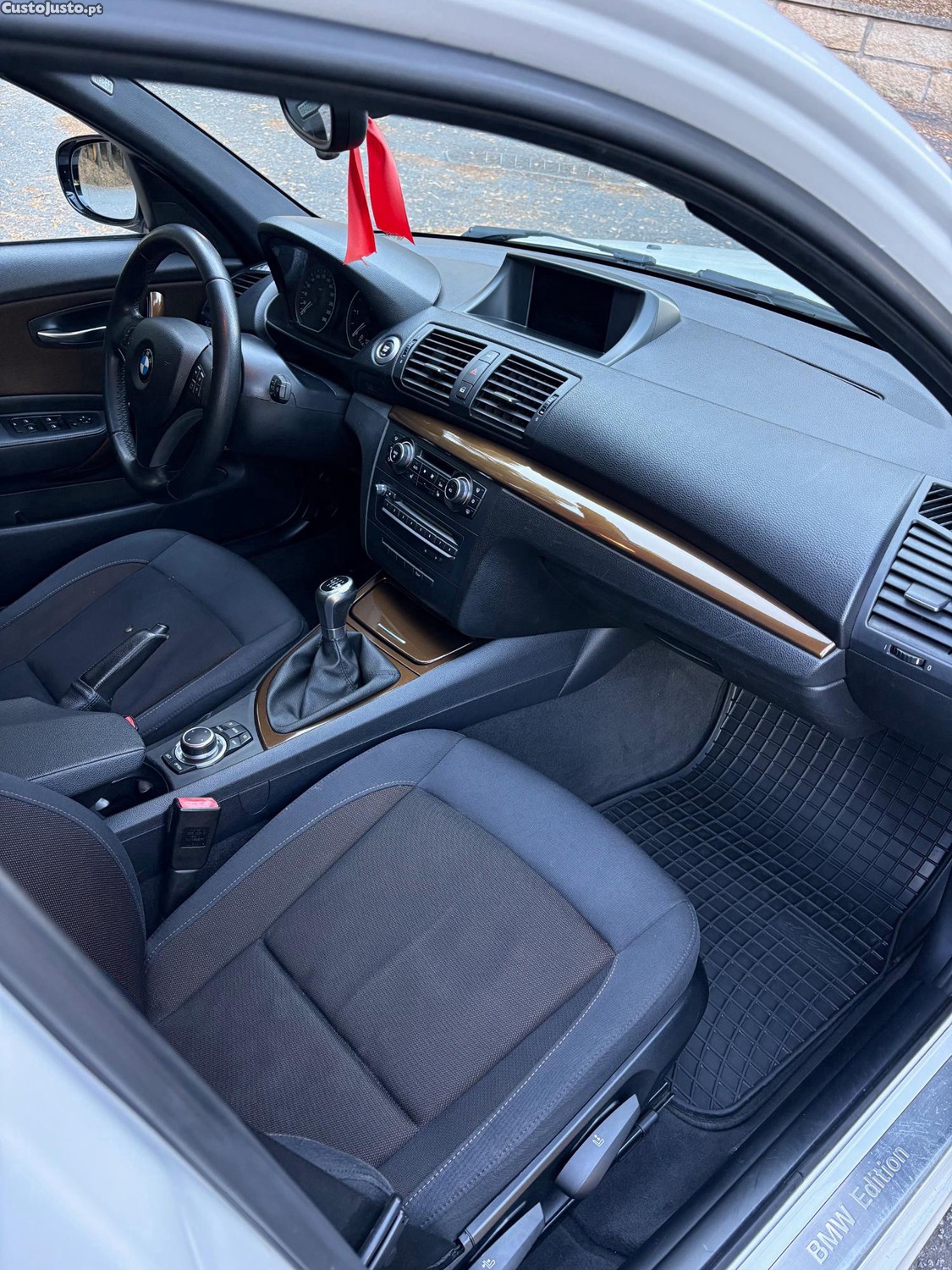 BMW 116 c/GPS 2.0d cv — fotografia 16
