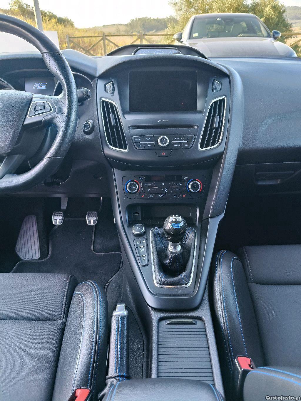Ford Focus RS Mk3 - 18 — photo 5