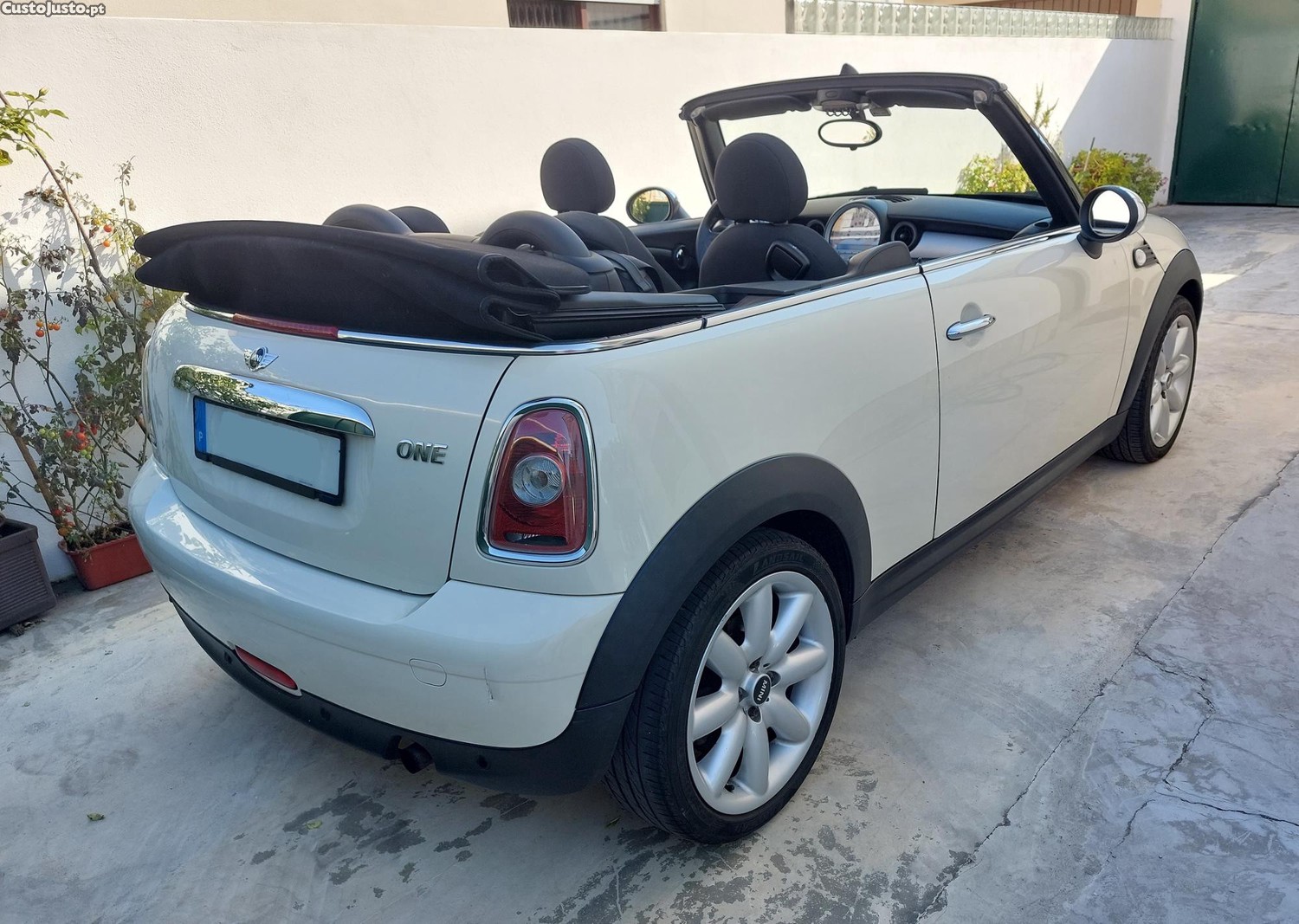 MINI One Cabrio - 11 — photo 3