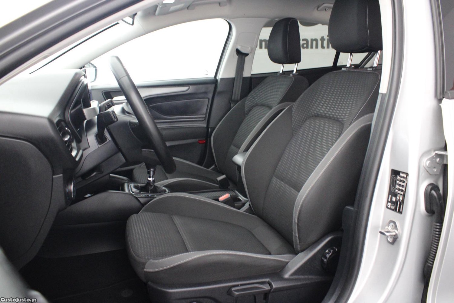 Ford Focus 1.0 ECOBOOST CONNECTED — fotografia 10