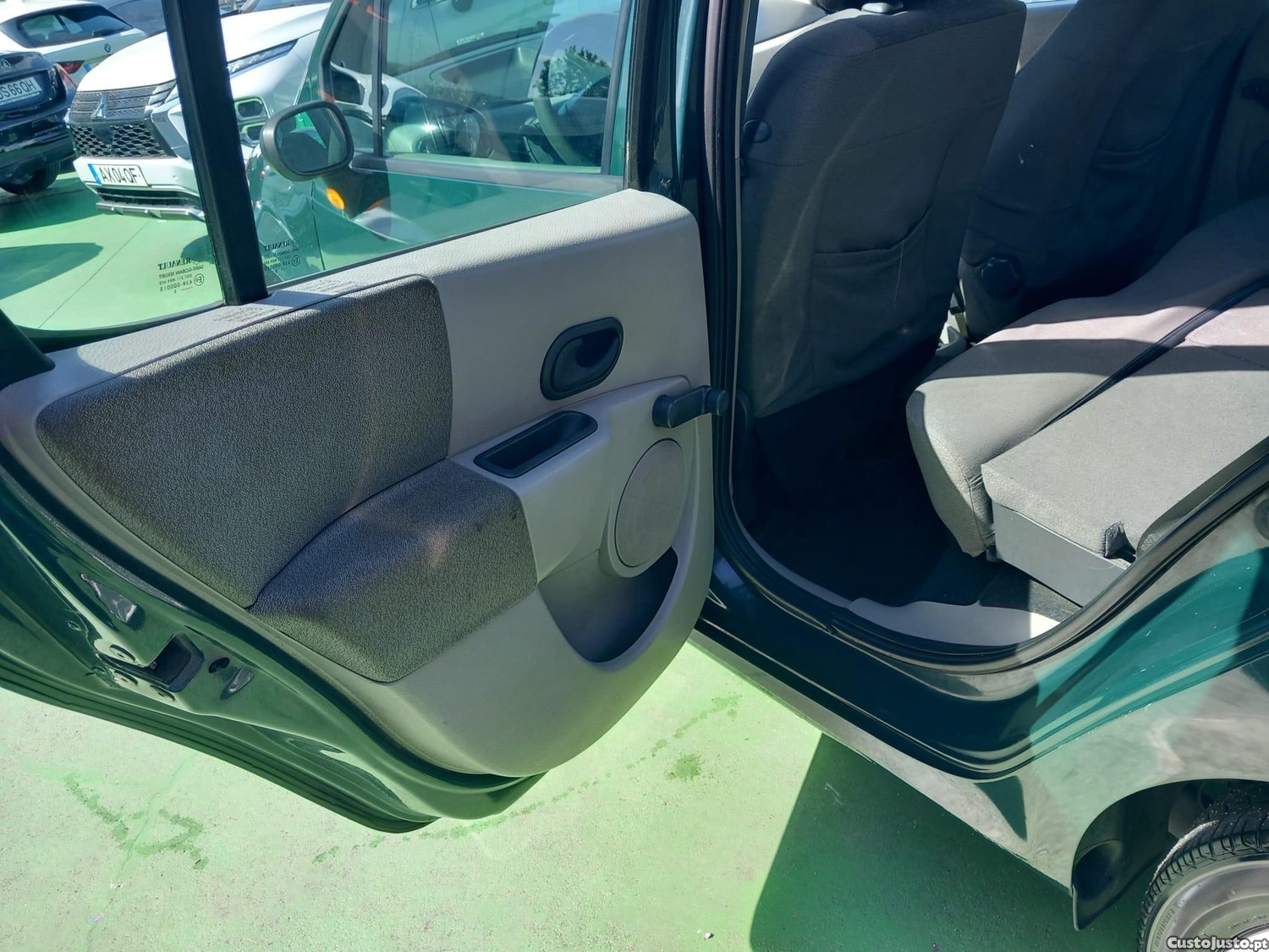 Renault Modus 1.2 Confort — fotografia 4