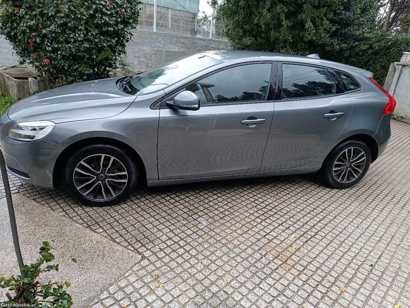 Volvo V40 2.0 — fotografia 3