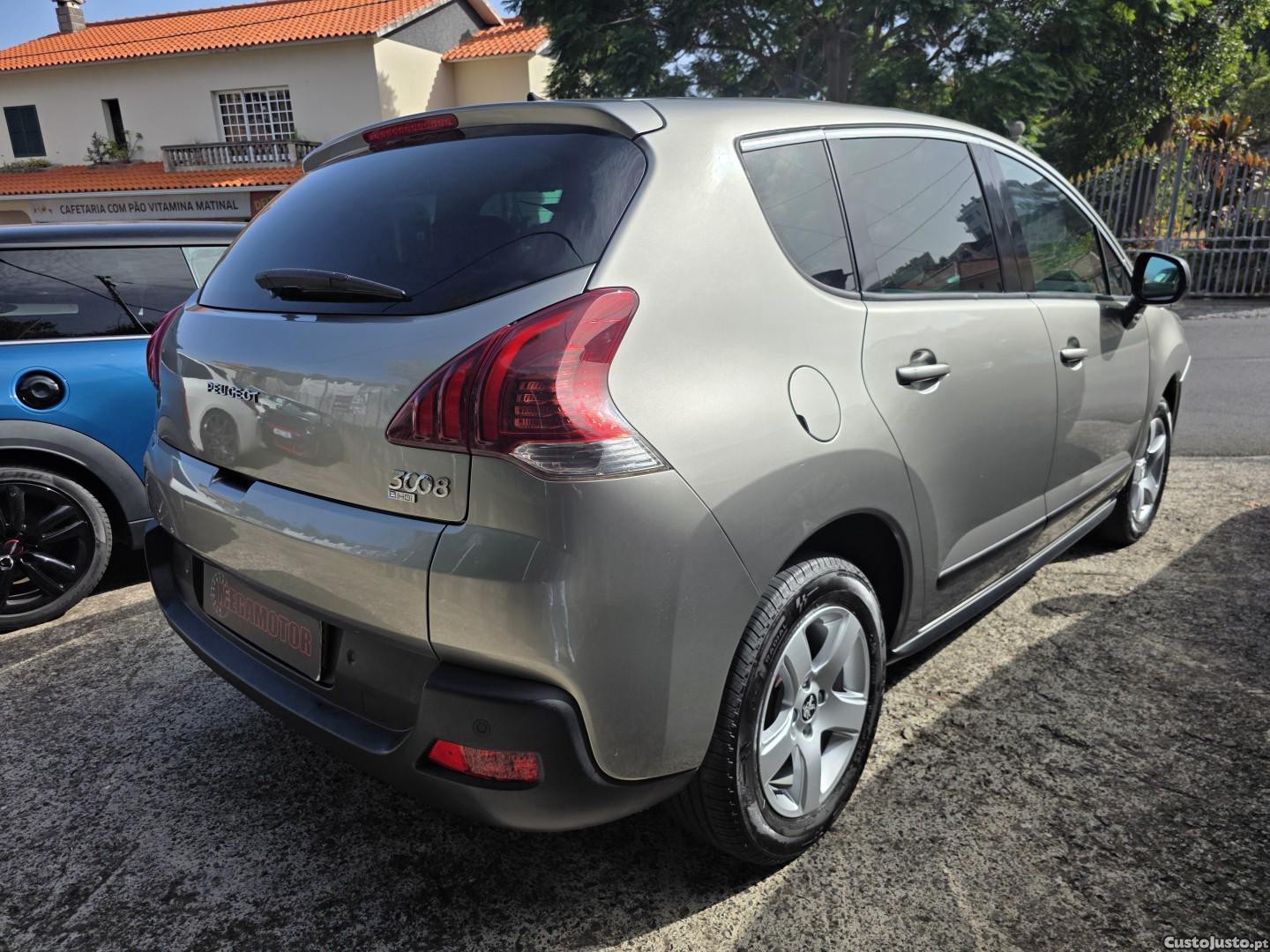 Peugeot 3008 1.6 HDi Style - 14 — photo 3