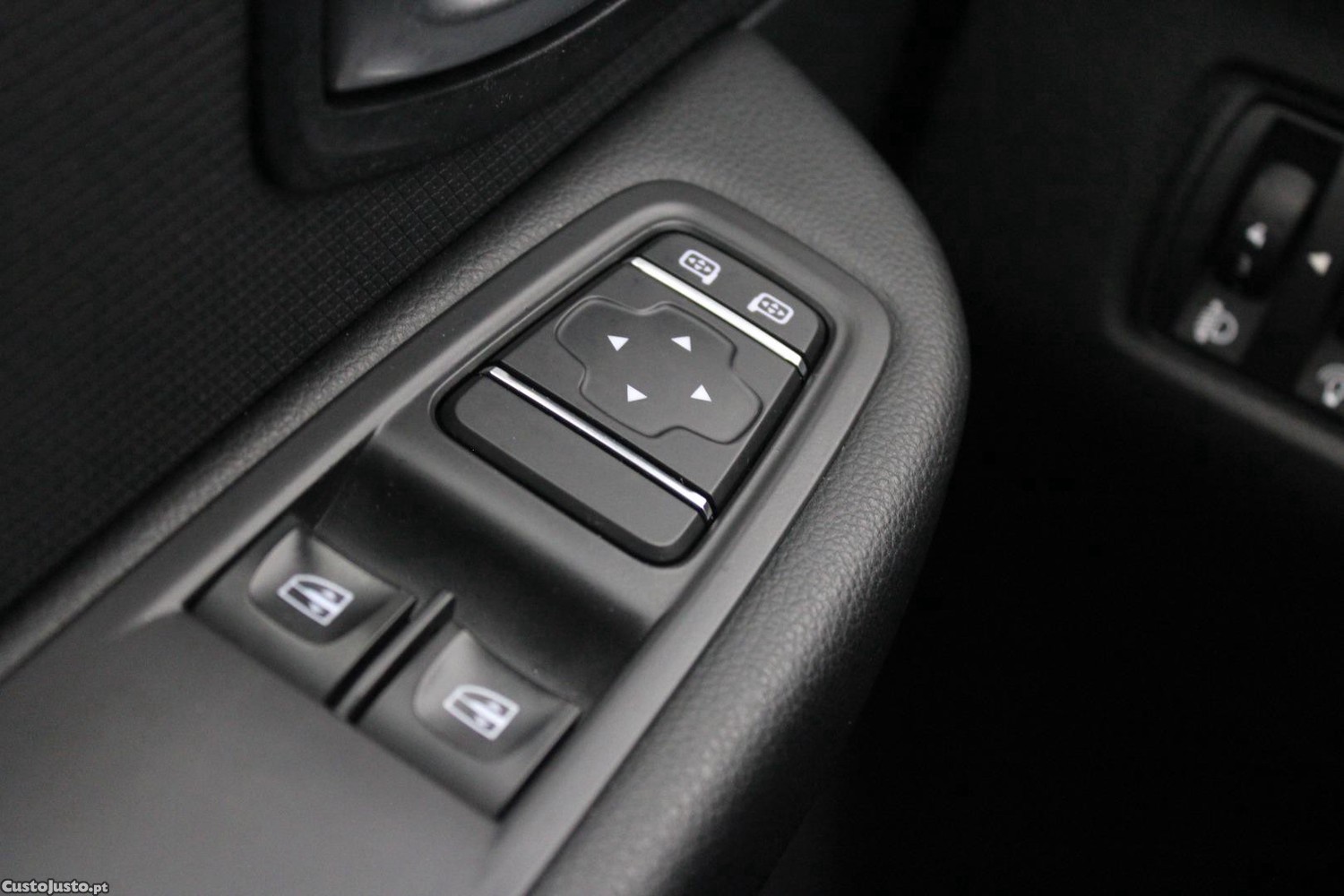 Renault Clio 1.5 DCI ZEN — fotografia 13