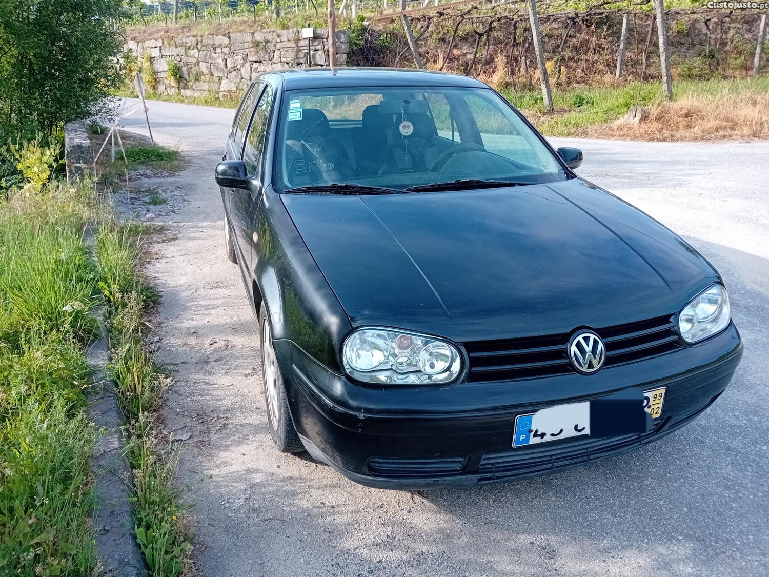 Volkswagen Golf IV-110cv — fotografia 3