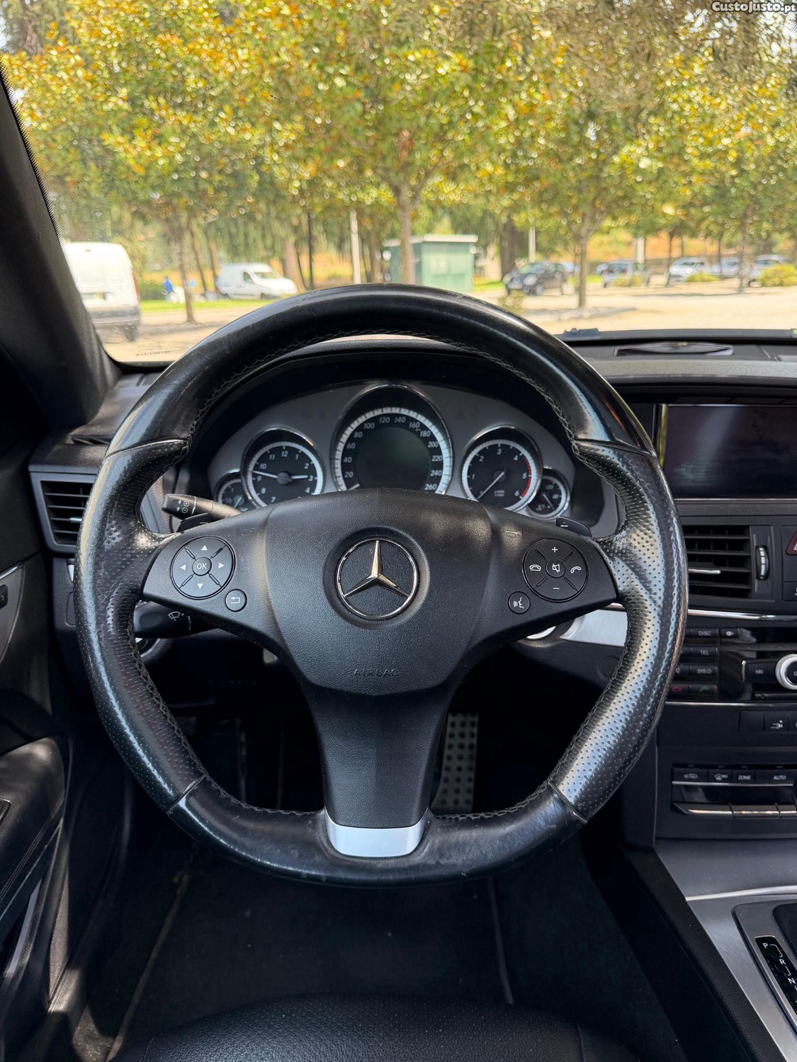 Mercedes-Benz E 350 V6 AMG W207 Automático 3.0 Cdi 231cv — fotografia 11