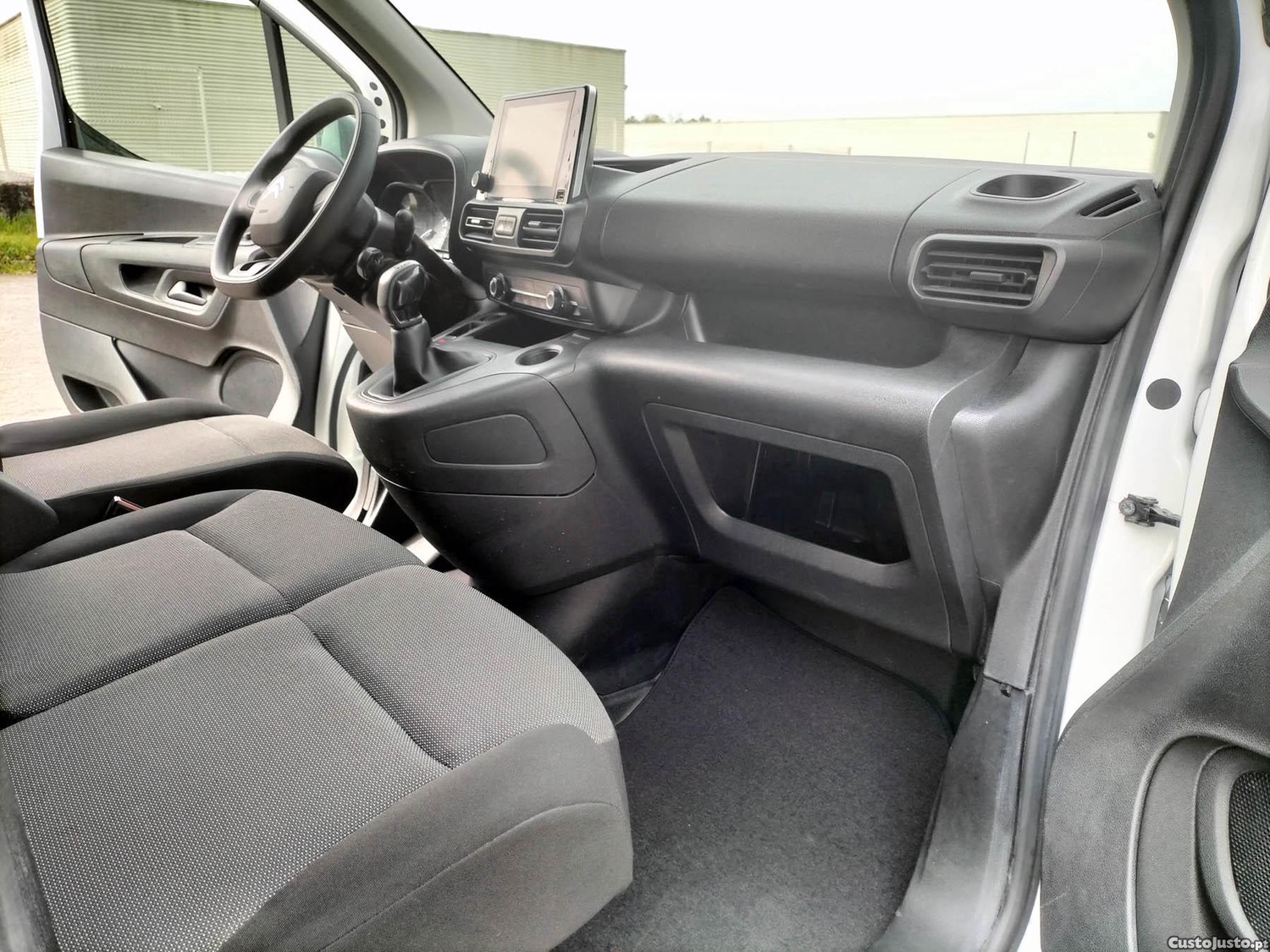 Citroën Berlingo 1.5HDI 100cv c/GPS — fotografia 6