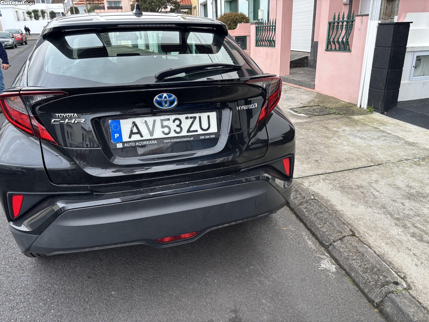 Toyota C-HR 1.8 Hybrid — fotografia 6