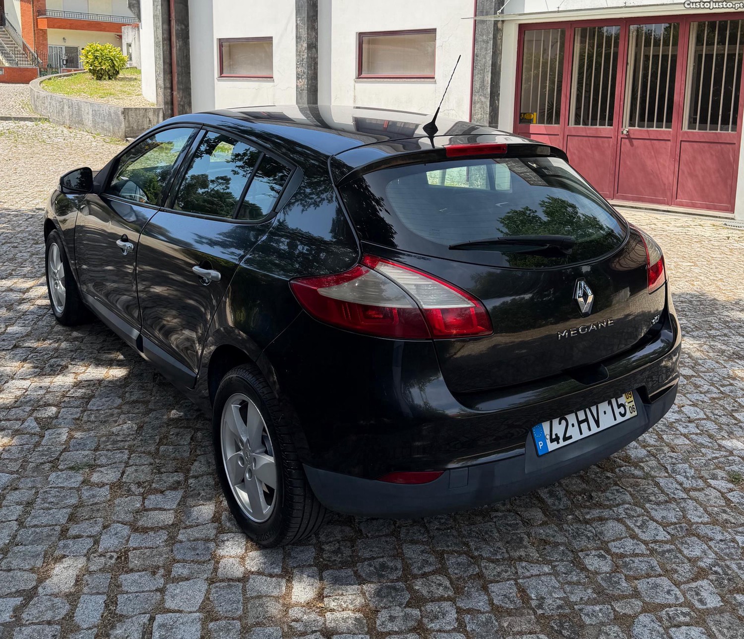 Renault Mégane III 1.5 dci 105cv — fotografia 22