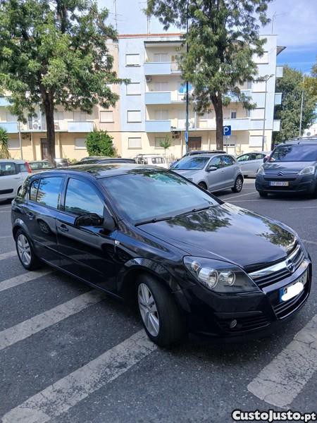 Opel Astra 1.7 CDTI 125cv — photo 3