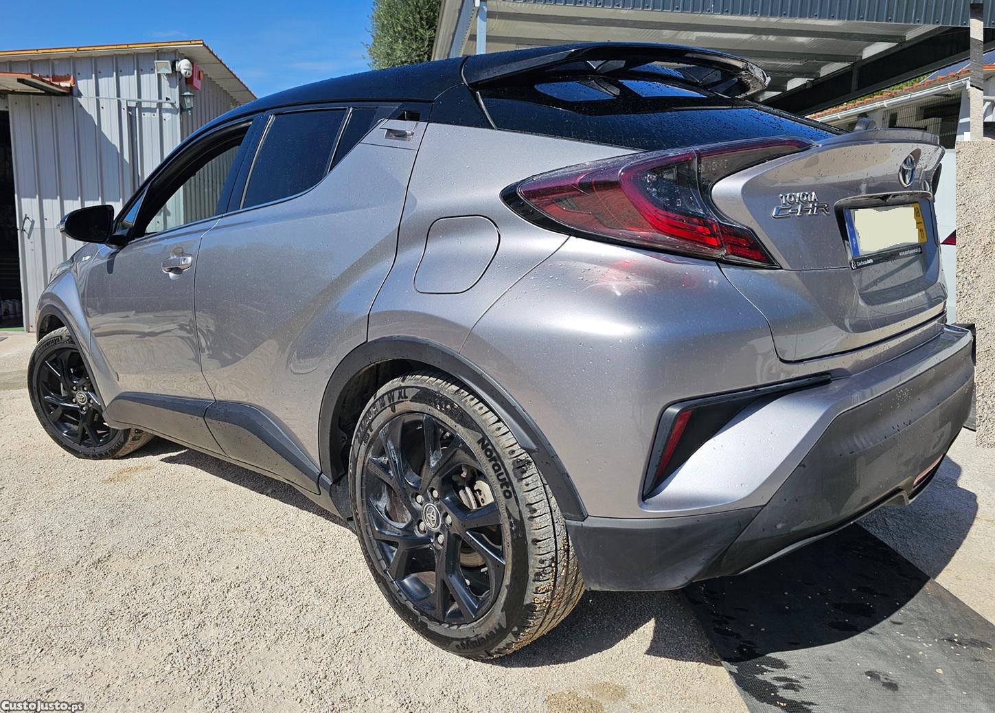 Toyota C-HR Confort + Pack Style - 18 — photo 3