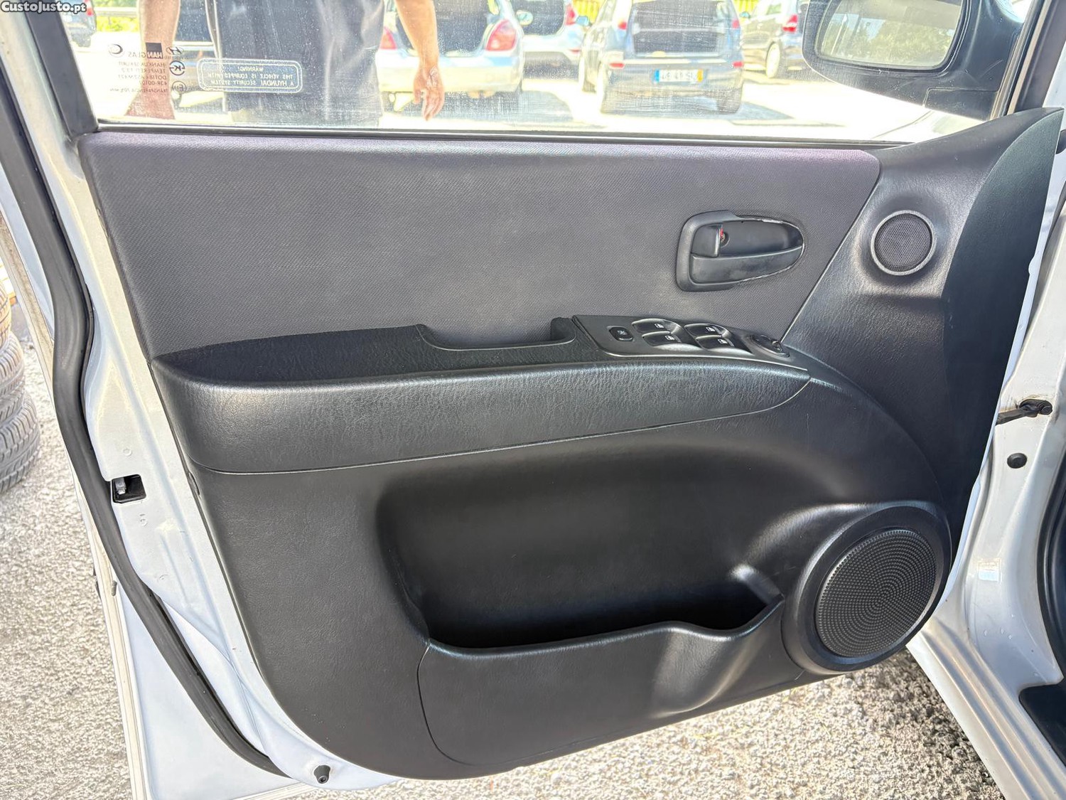 Hyundai Matrix 1.5 CRDi GLS — fotografia 16