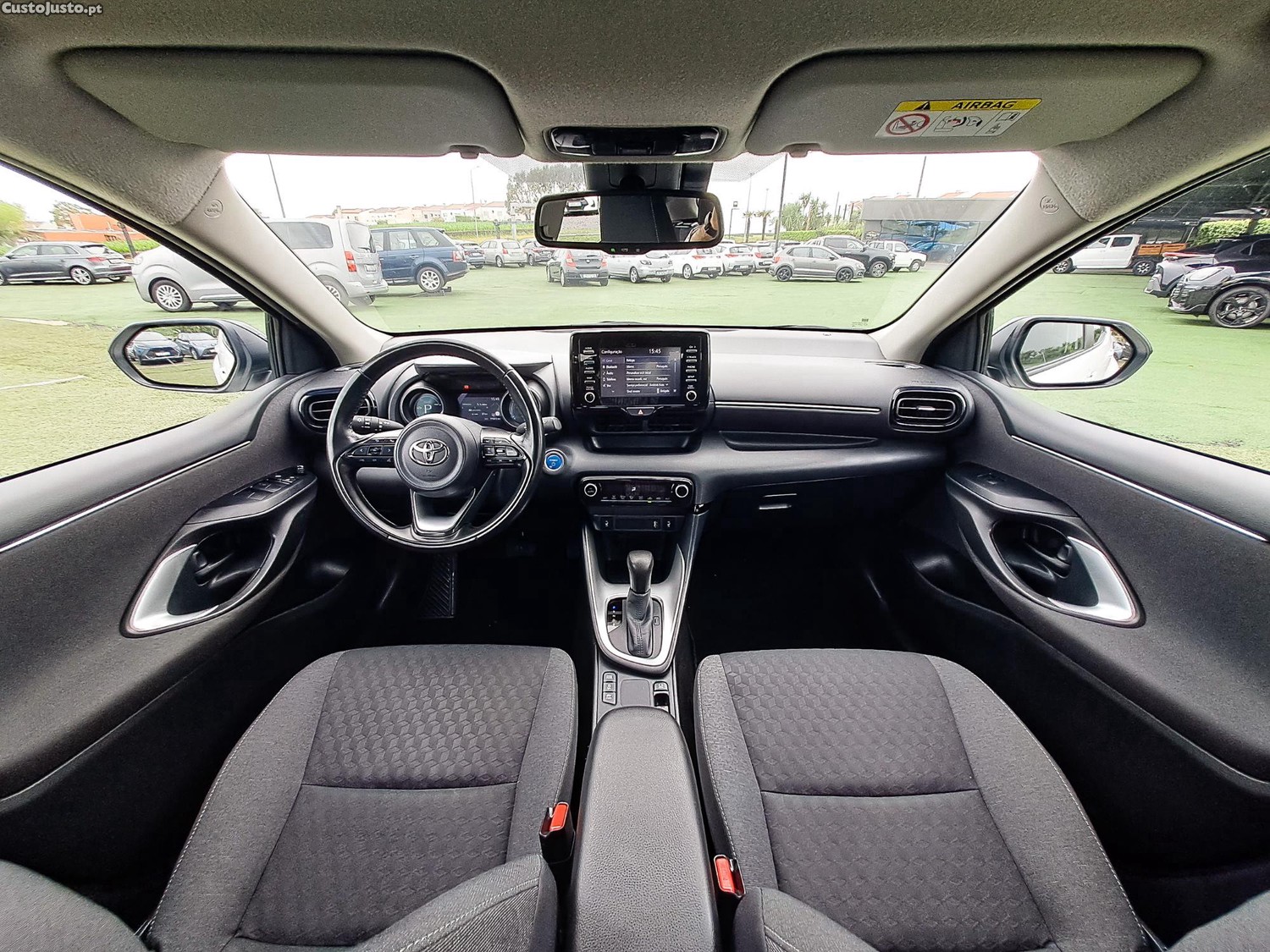 Toyota Yaris 1.5HDF EXCLUSIVE 116CV HIBRIDO/GASOLINA 2022 — fotografia 17