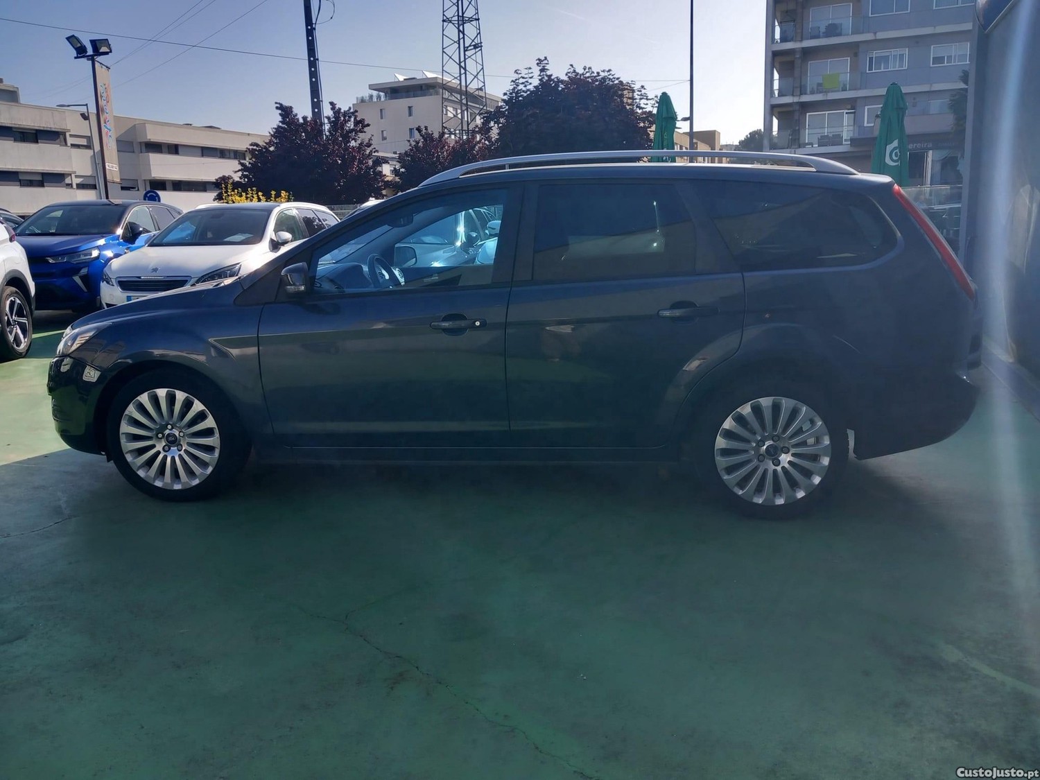 Ford Focus SW 1.6 TDCi Trend — fotografia 19