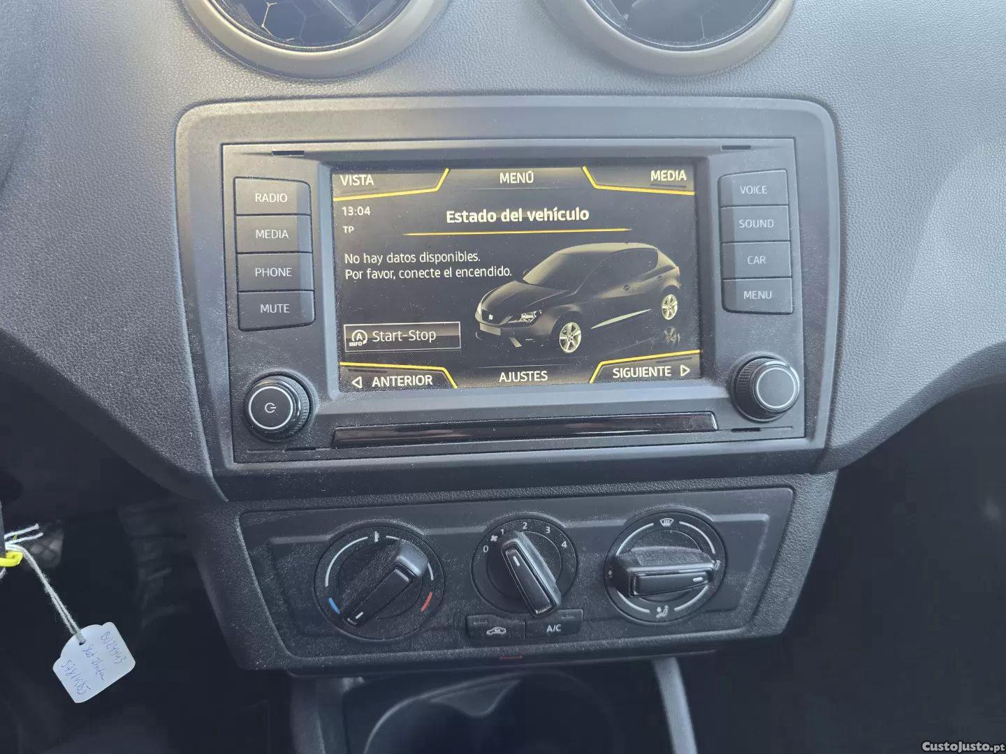 SEAT Ibiza 1.4 tdi reference — fotografia 5