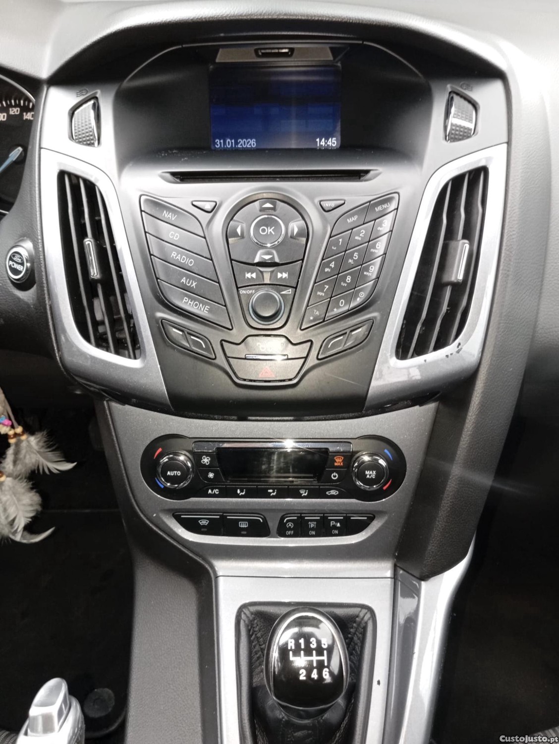 Ford Focus 1.0i 100cv 5 Portas — fotografia 5