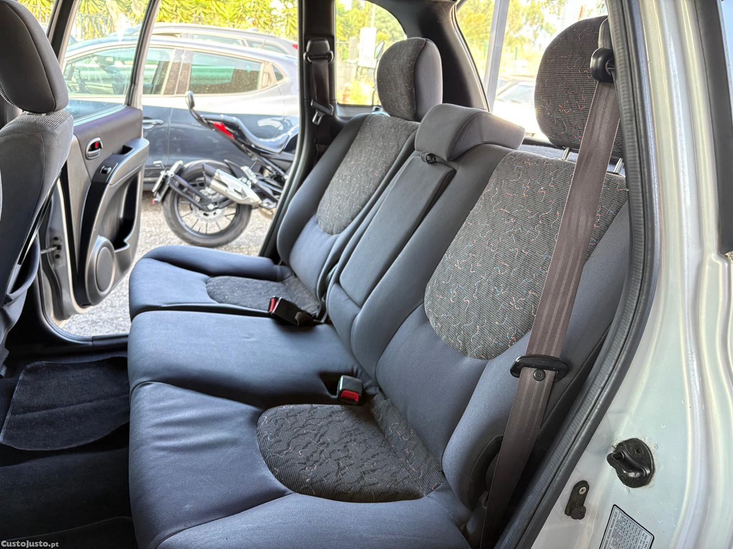 Hyundai Matrix 1.5 CRDi GLS — fotografia 3