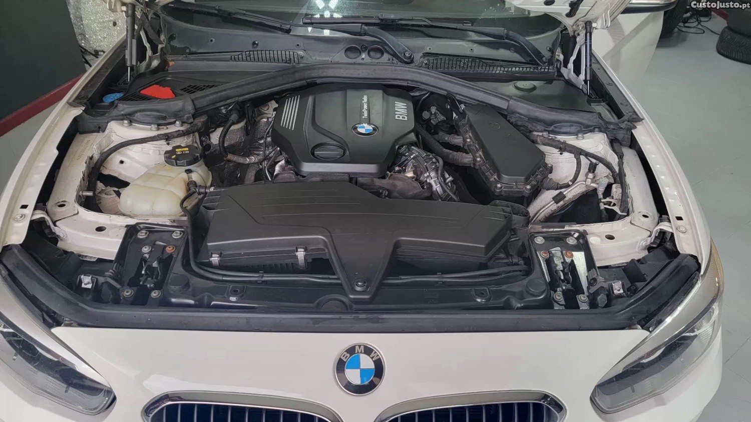 BMW 118 D m sport — fotografia 6