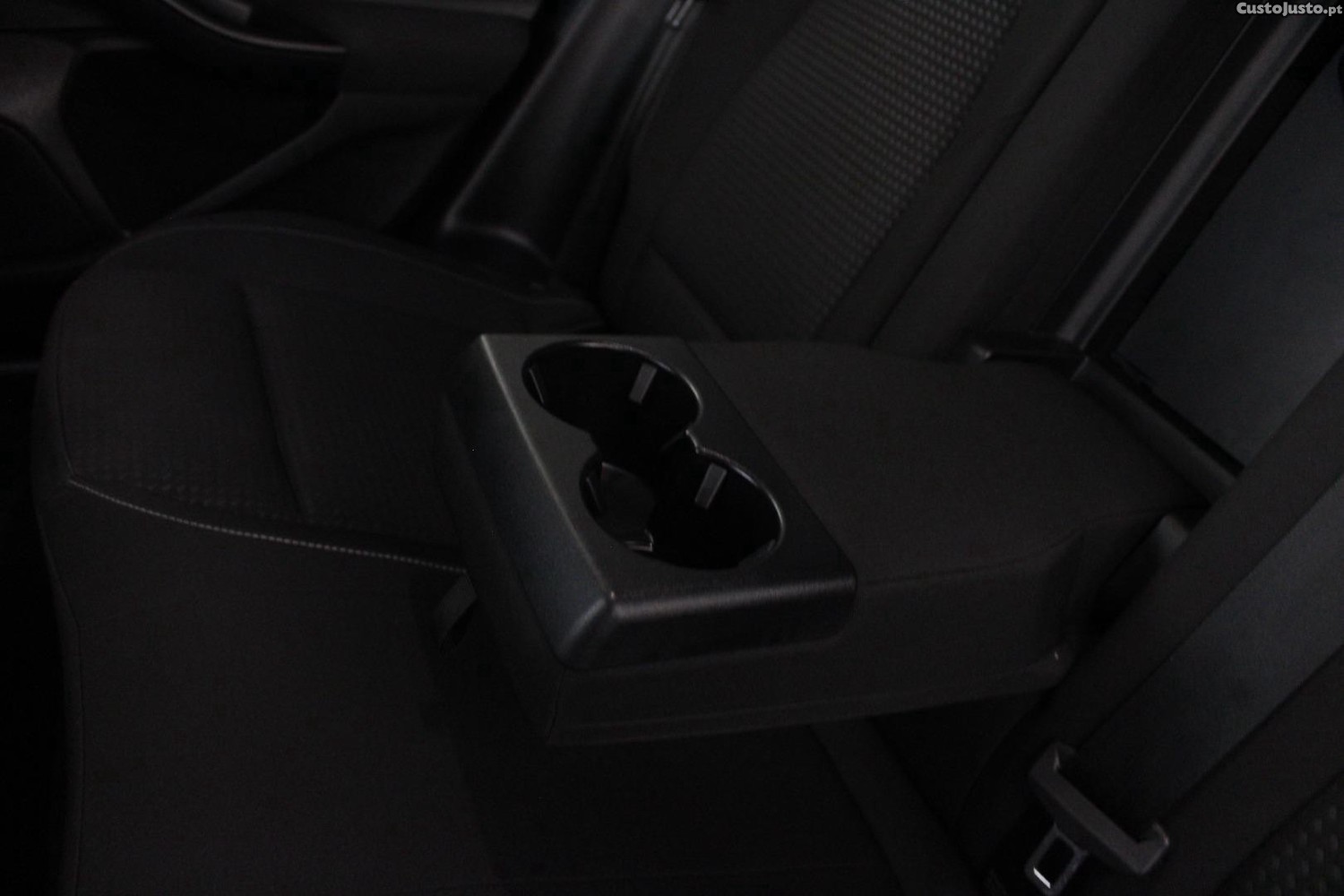 Ford Focus 1.0 ECOBOOST CONNECTED — fotografia 6