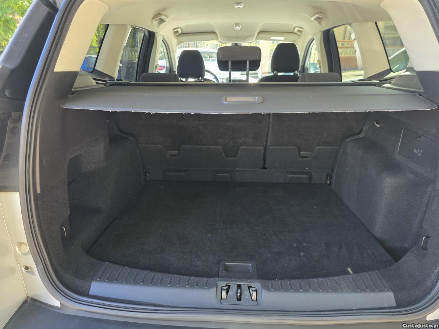 Ford Kuga 1.5 TDCi Business — photo 5