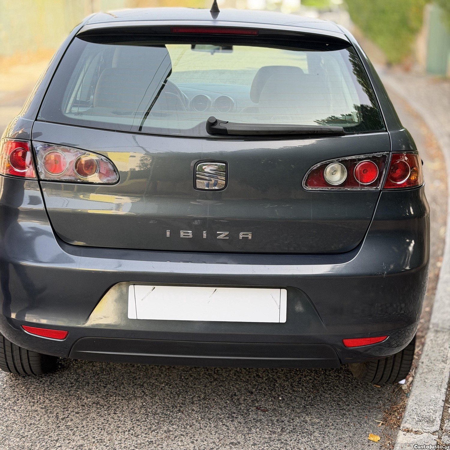 SEAT Ibiza 1.2 — fotografia 3