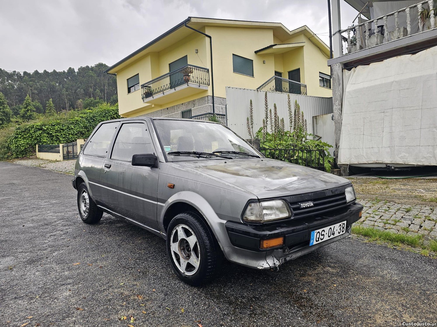 Toyota Starlet EP70 Diesel 5 Lugares — fotografia 3