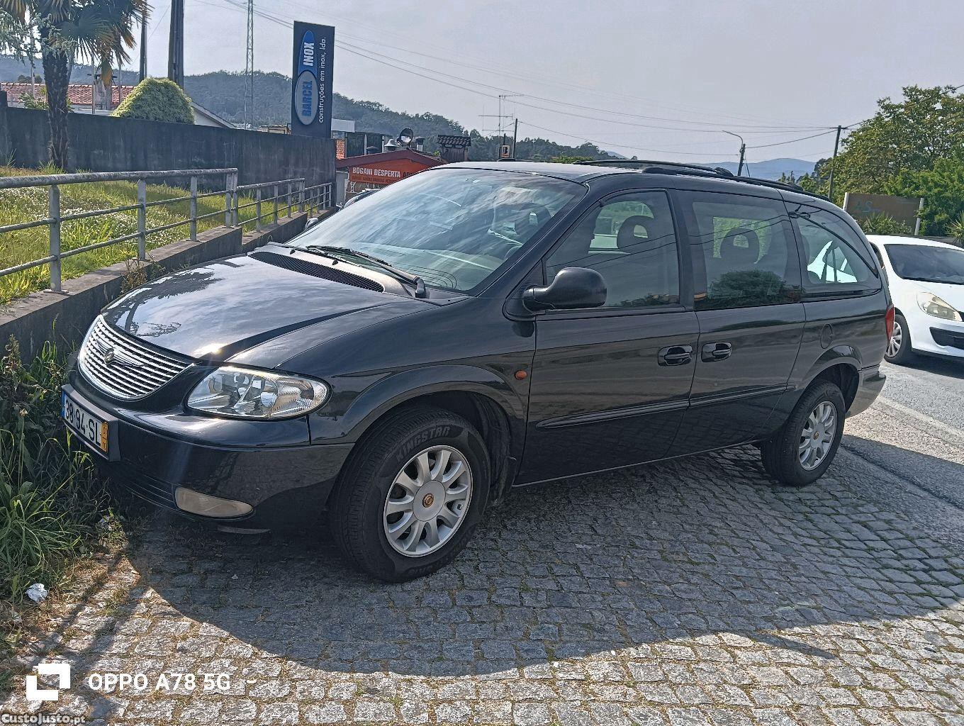 Chrysler Voyager 2.5 crd — fotografia 9