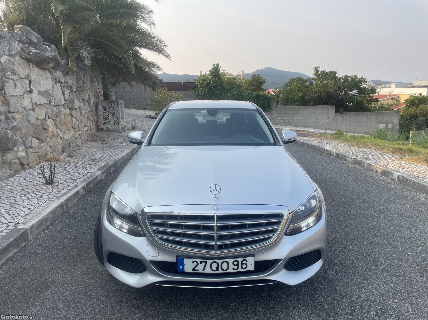 Mercedes-Benz C 300 diesel híbrido. Tem 115.100 Kms. Caixa Autocrítica Nacional  - 15 foto 2