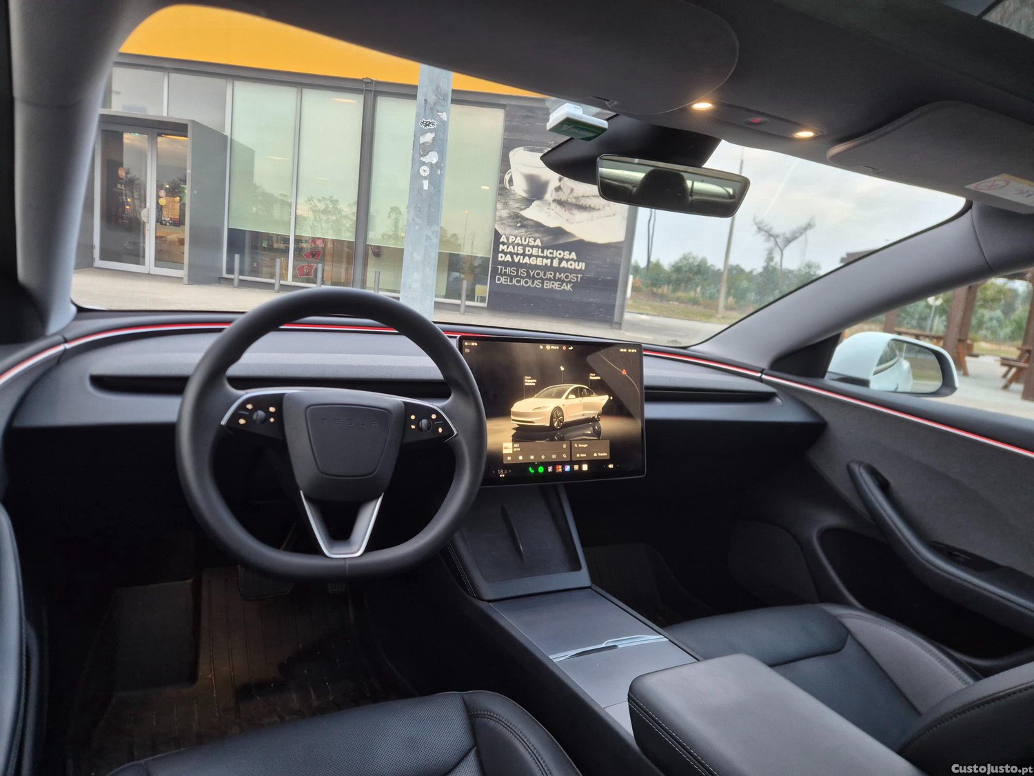 Tesla Model 3 3 — fotografia 3