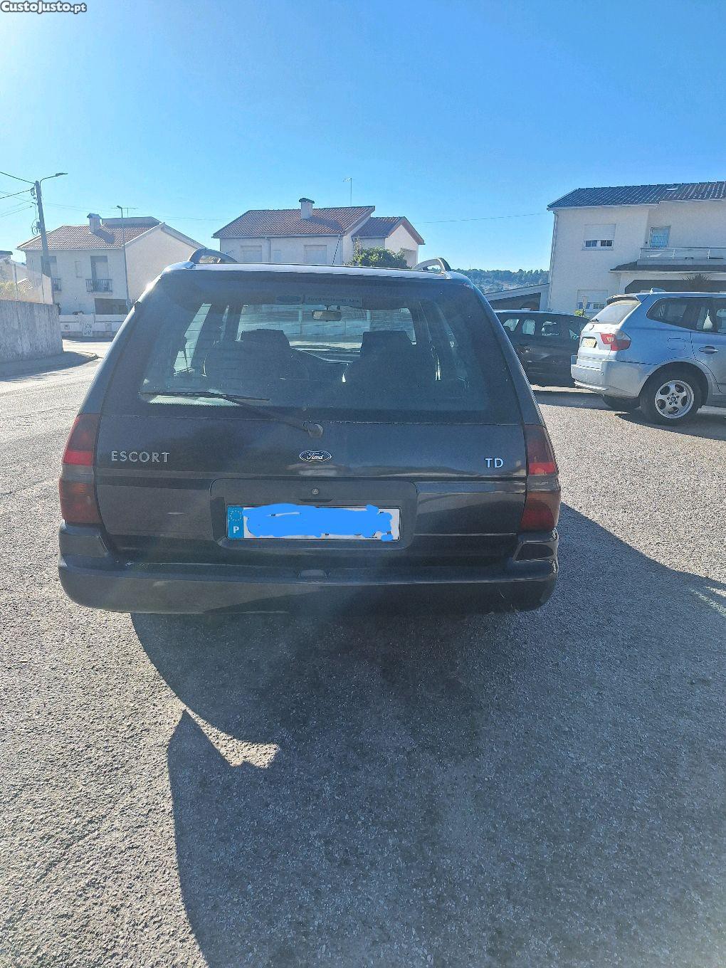 Ford Escort 1 8 tdi — photo 2