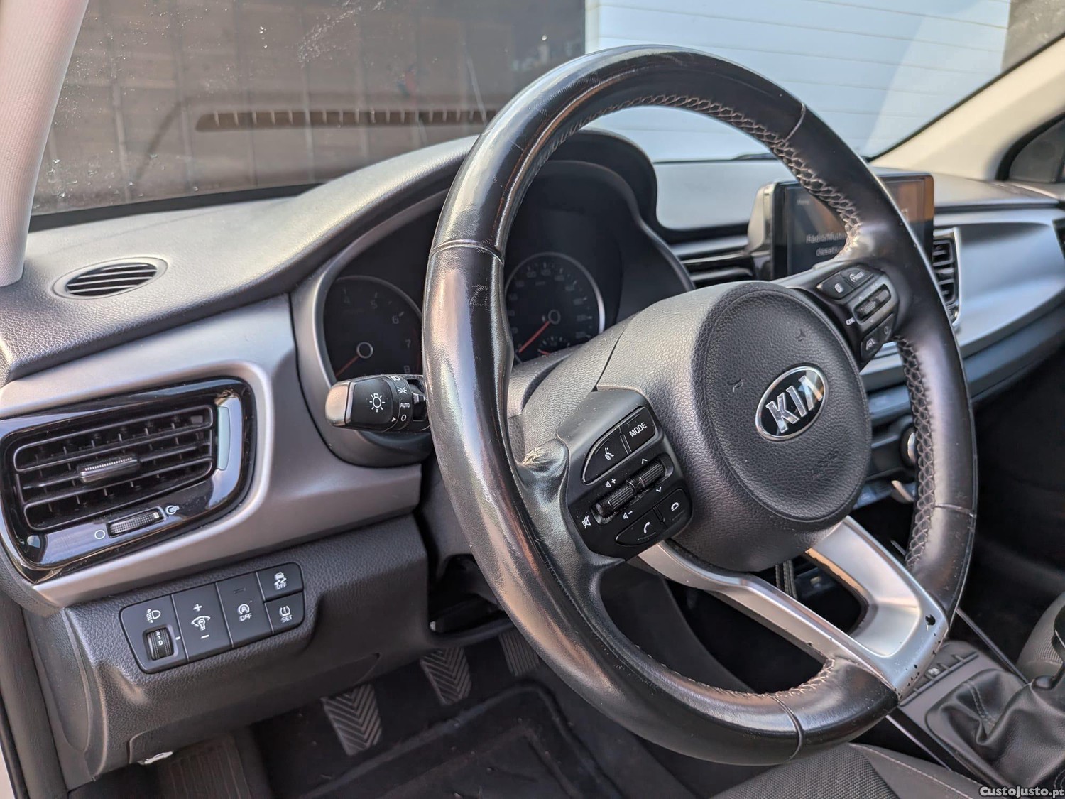 Kia Rio IV 1.0 T-GDI 100cv — fotografia 5