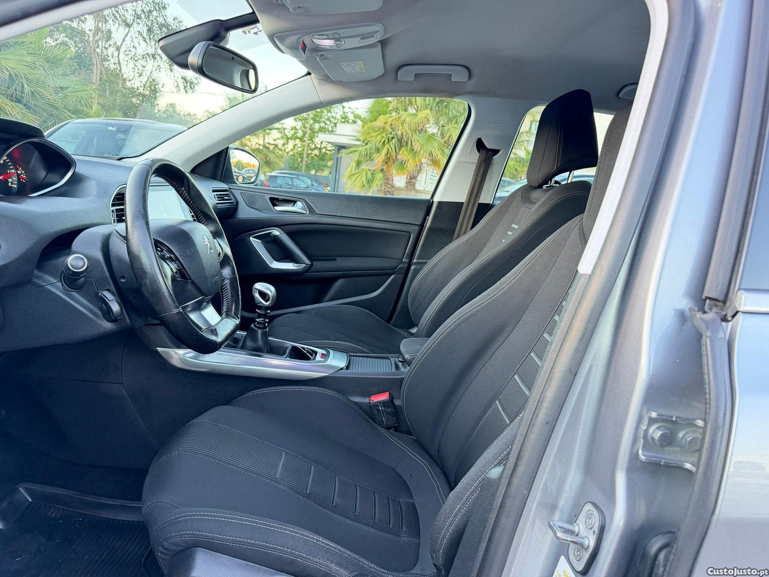 Peugeot 308 1.6 e-HDi Allure — fotografia 5