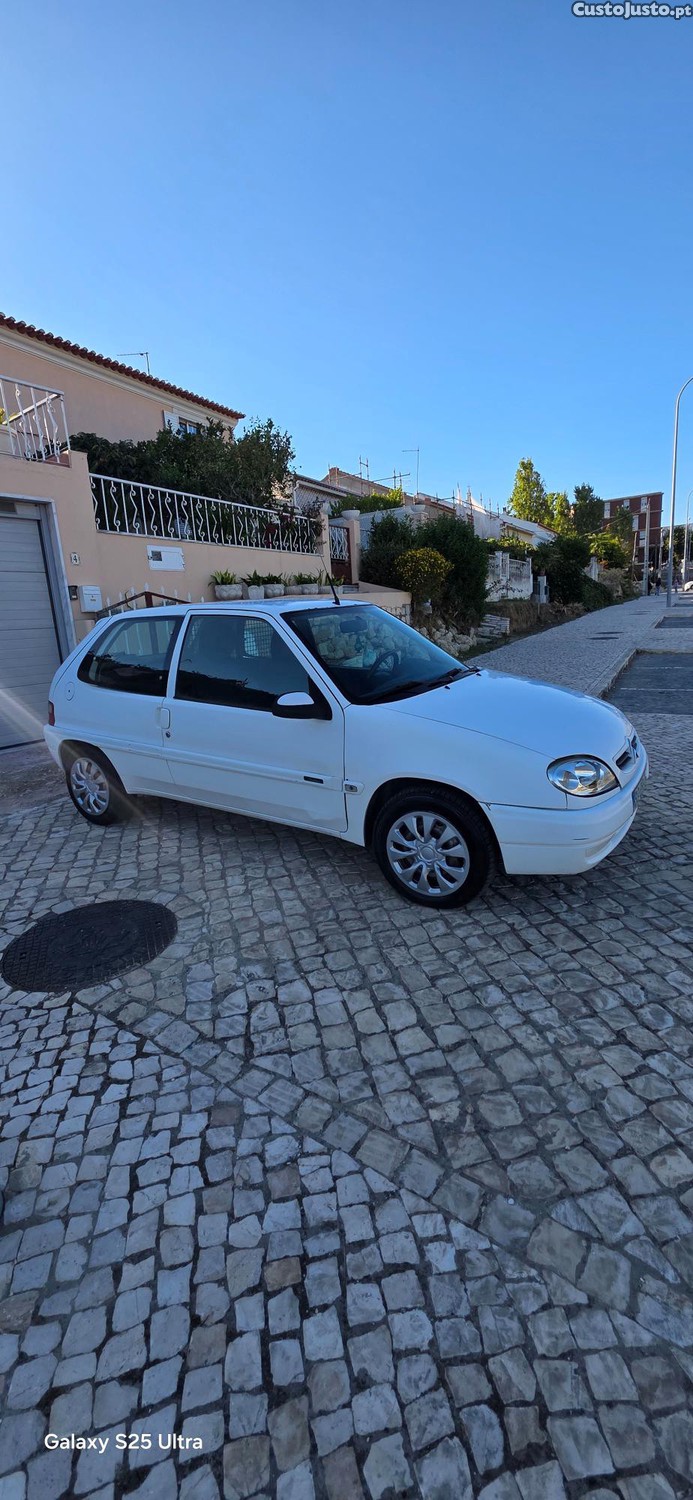 Citroën Saxo 1.5 D 2 lugares - 02 foto 2