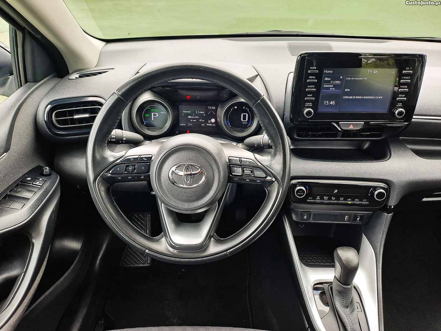 Toyota Yaris 1.5HDF EXCLUSIVE 116CV HIBRIDO/GASOLINA 2022 — fotografia 15