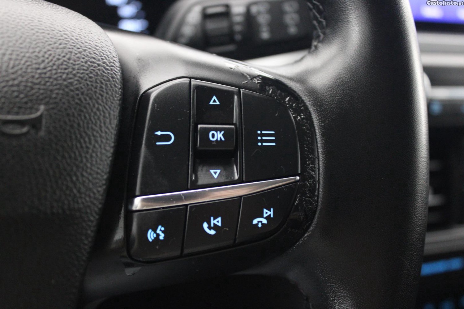 Ford Focus 1.0 ECOBOOST CONNECTED — fotografia 26