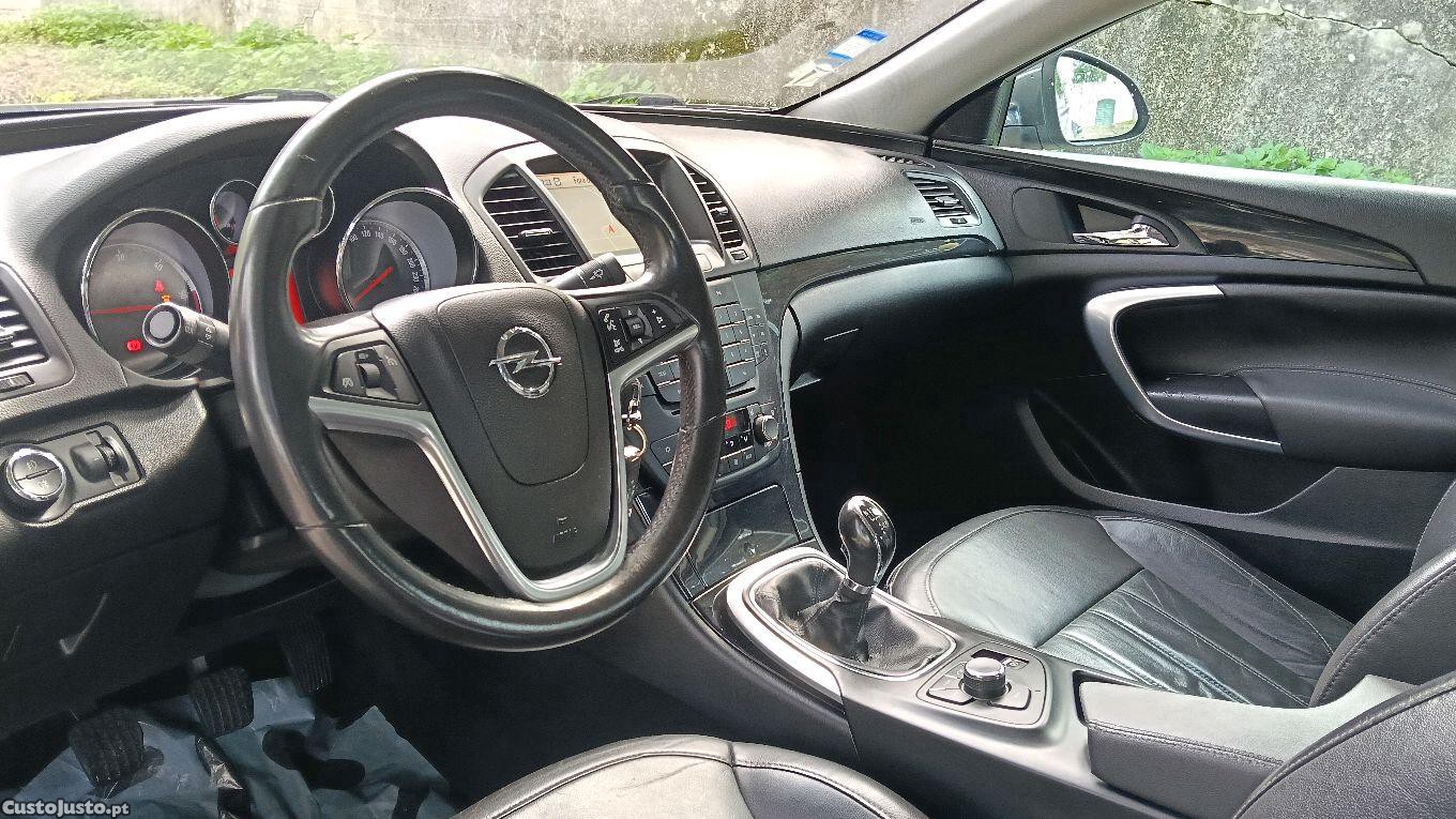 Opel Insignia 2.0 CDTi — fotografia 7