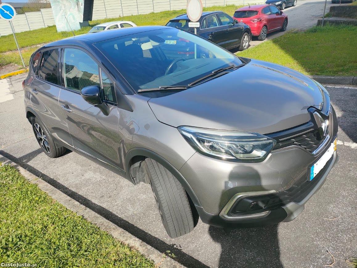 Renault Captur 0.9 TCE Exclusive - 17 foto 3