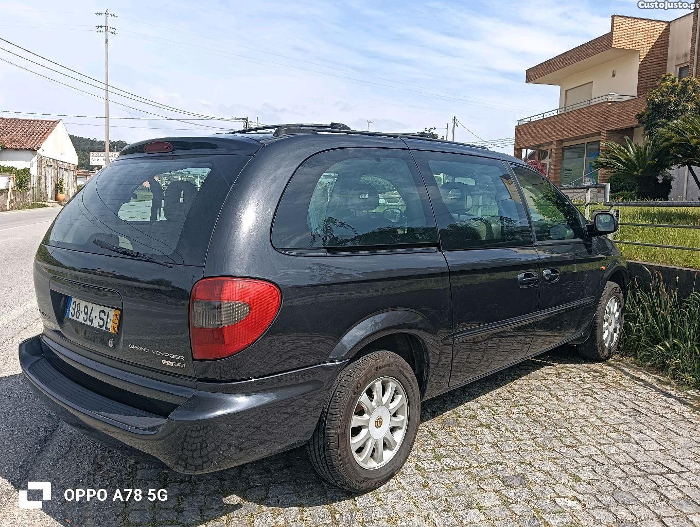 Chrysler Voyager 2.5 crd — fotografia 8