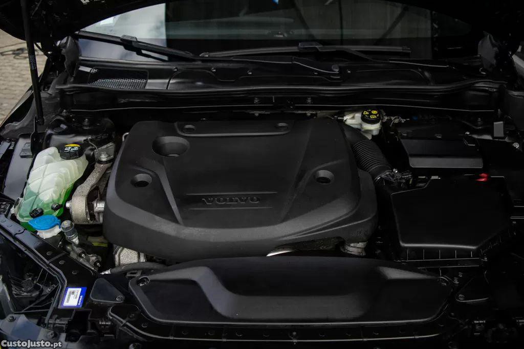 Volvo V40 2.0 d2 inscription geartronic — fotografia 11