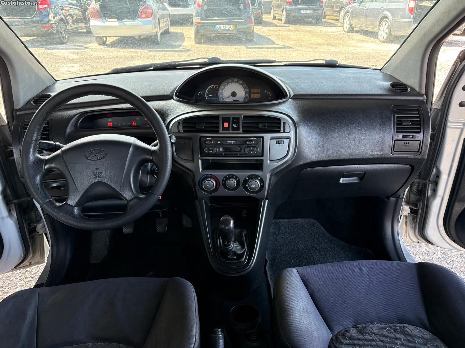Hyundai Matrix 1.5 CRDi GLS — fotografia 10