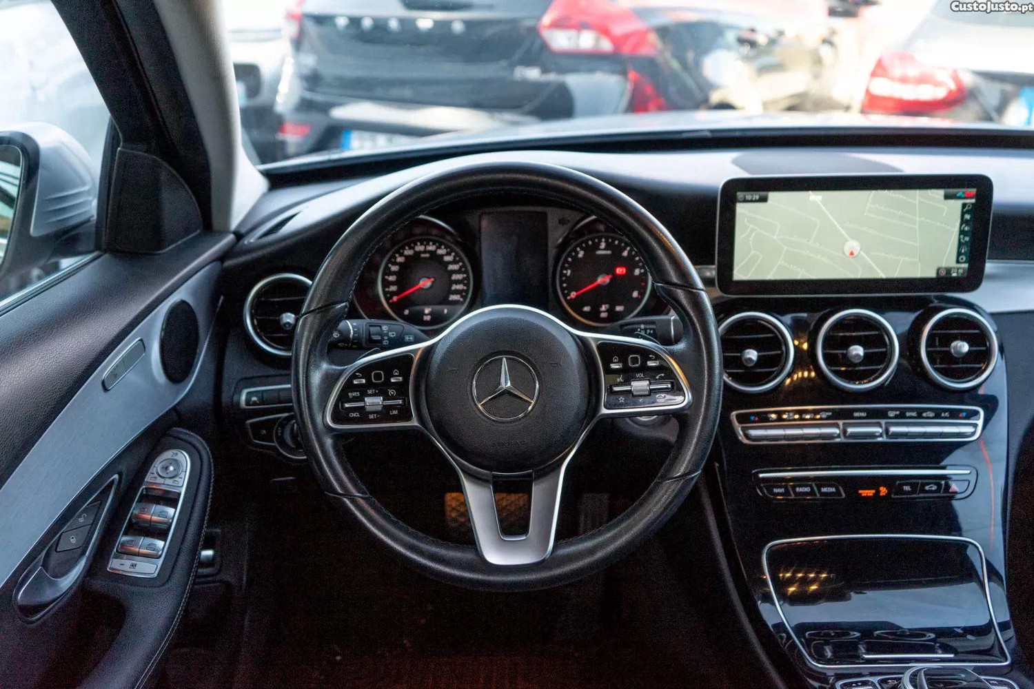 Mercedes-Benz C 200 D station 9g-tronic — fotografia 12