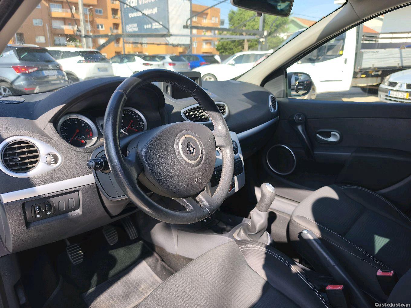 Renault Clio 1.2 SW Dinâmic S — fotografia 5