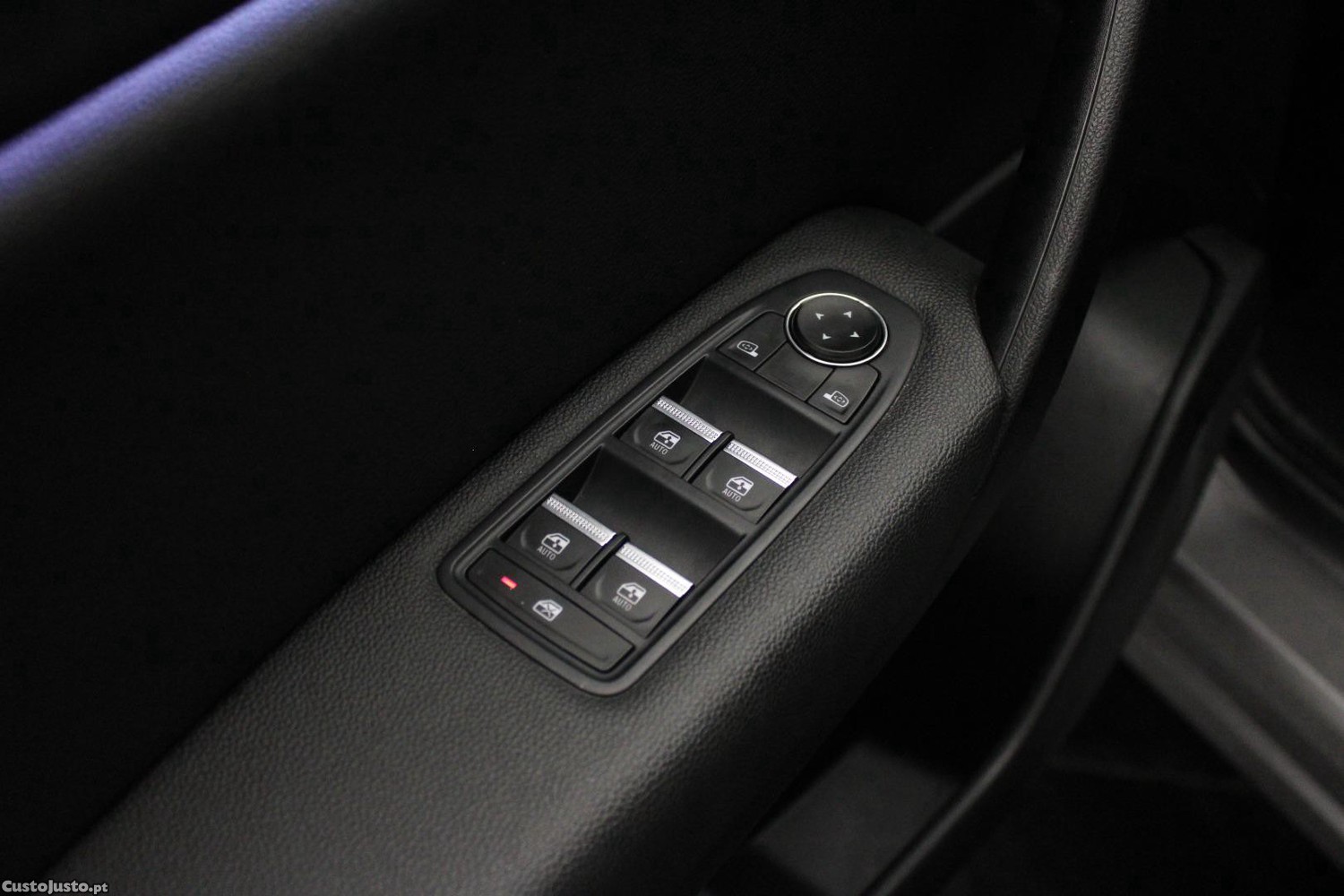 Renault Captur 1.0 TCE TECHNO — fotografia 12