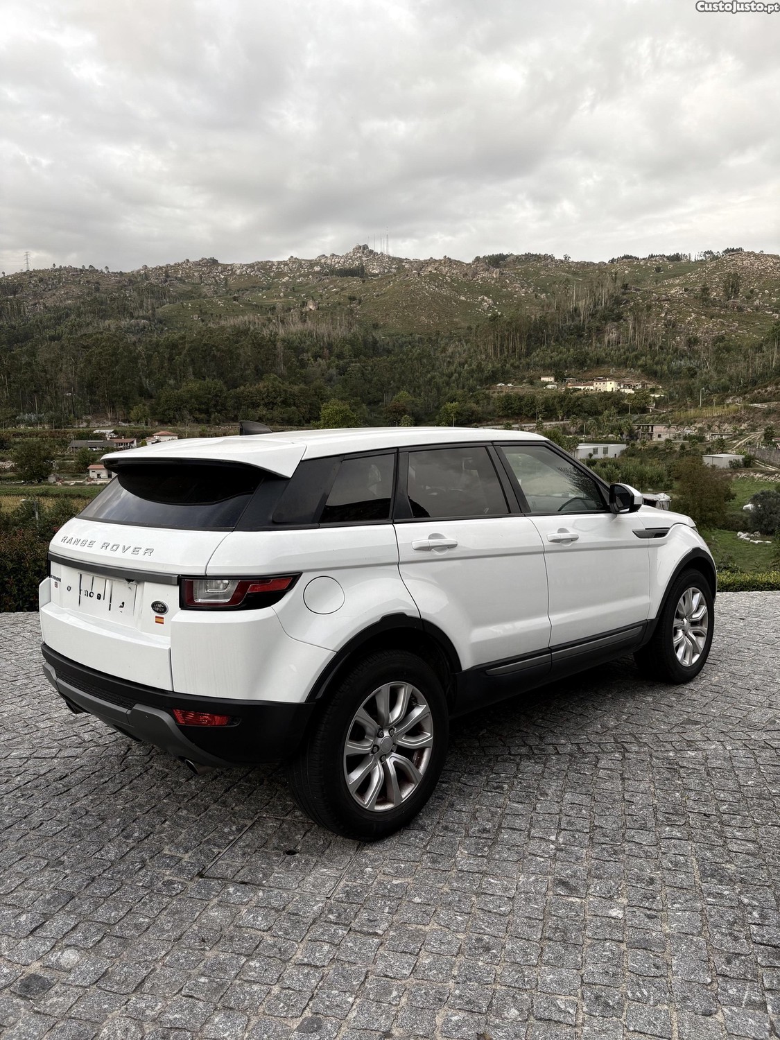 Land Rover Evoque 2.0 Td4 Pure  - 17 foto 4