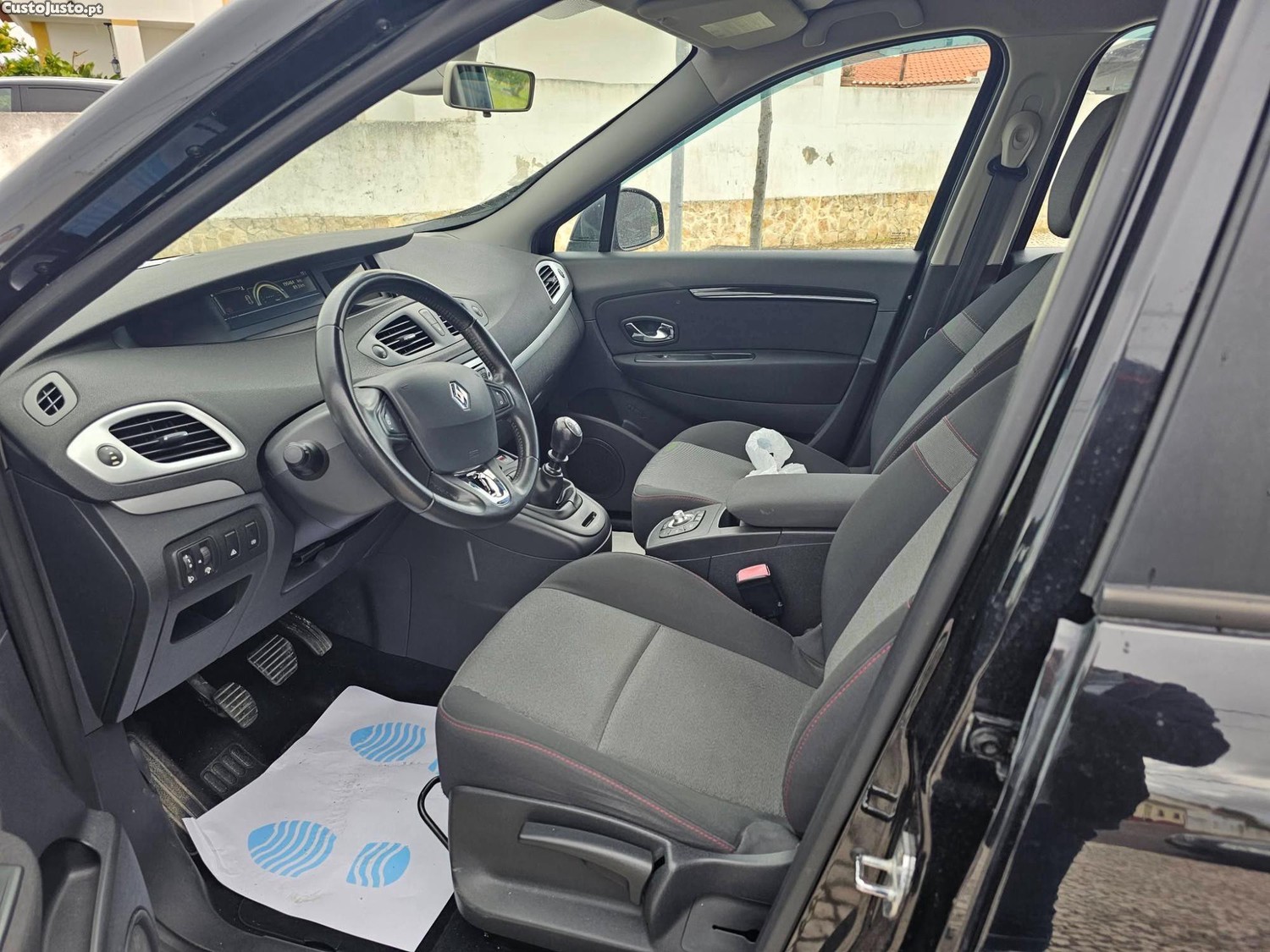 Renault Grand Scénic 1.6 dCi Luxe 7L — fotografia 4