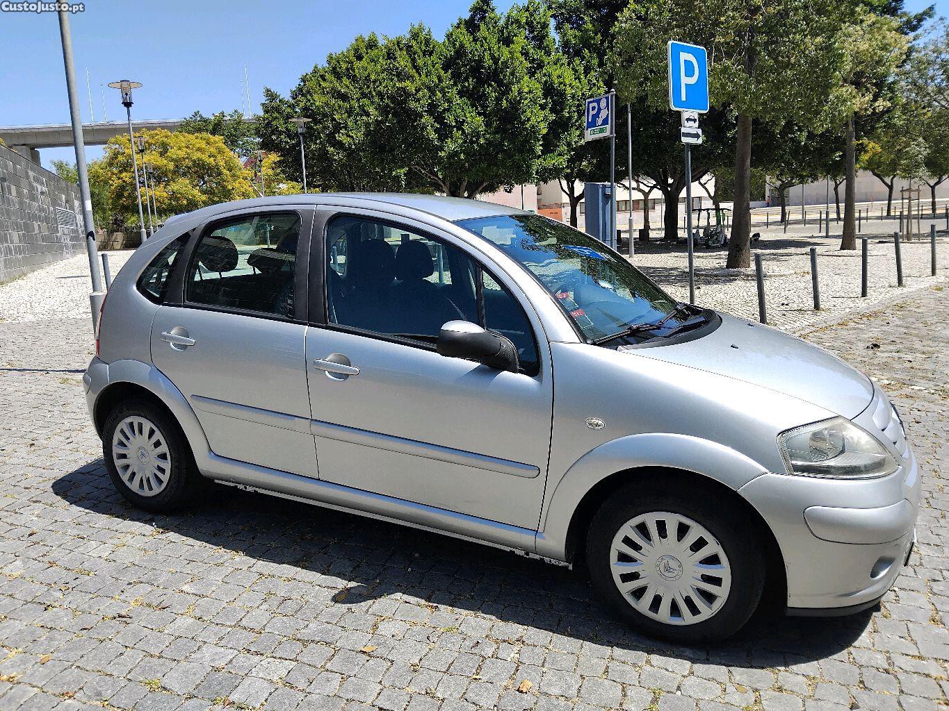 Citroën C3 1.4 HDI Exclusive Airdream — photo 2