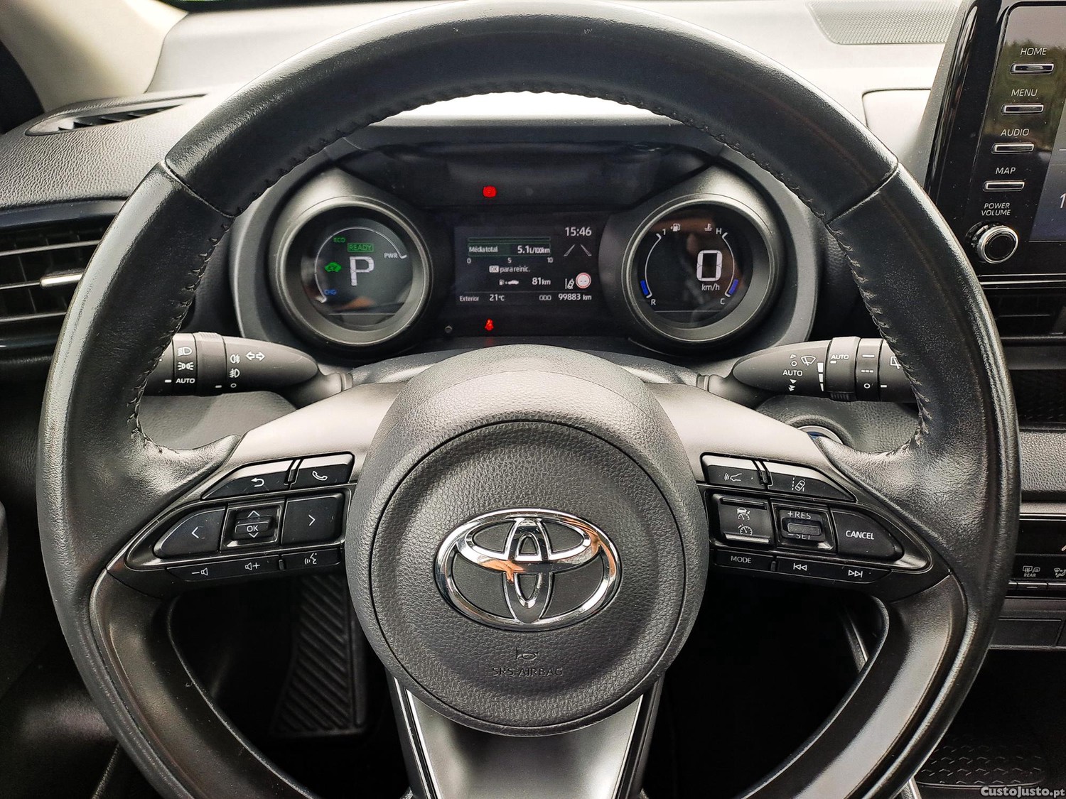 Toyota Yaris 1.5HDF EXCLUSIVE 116CV HIBRIDO/GASOLINA 2022 — fotografia 14