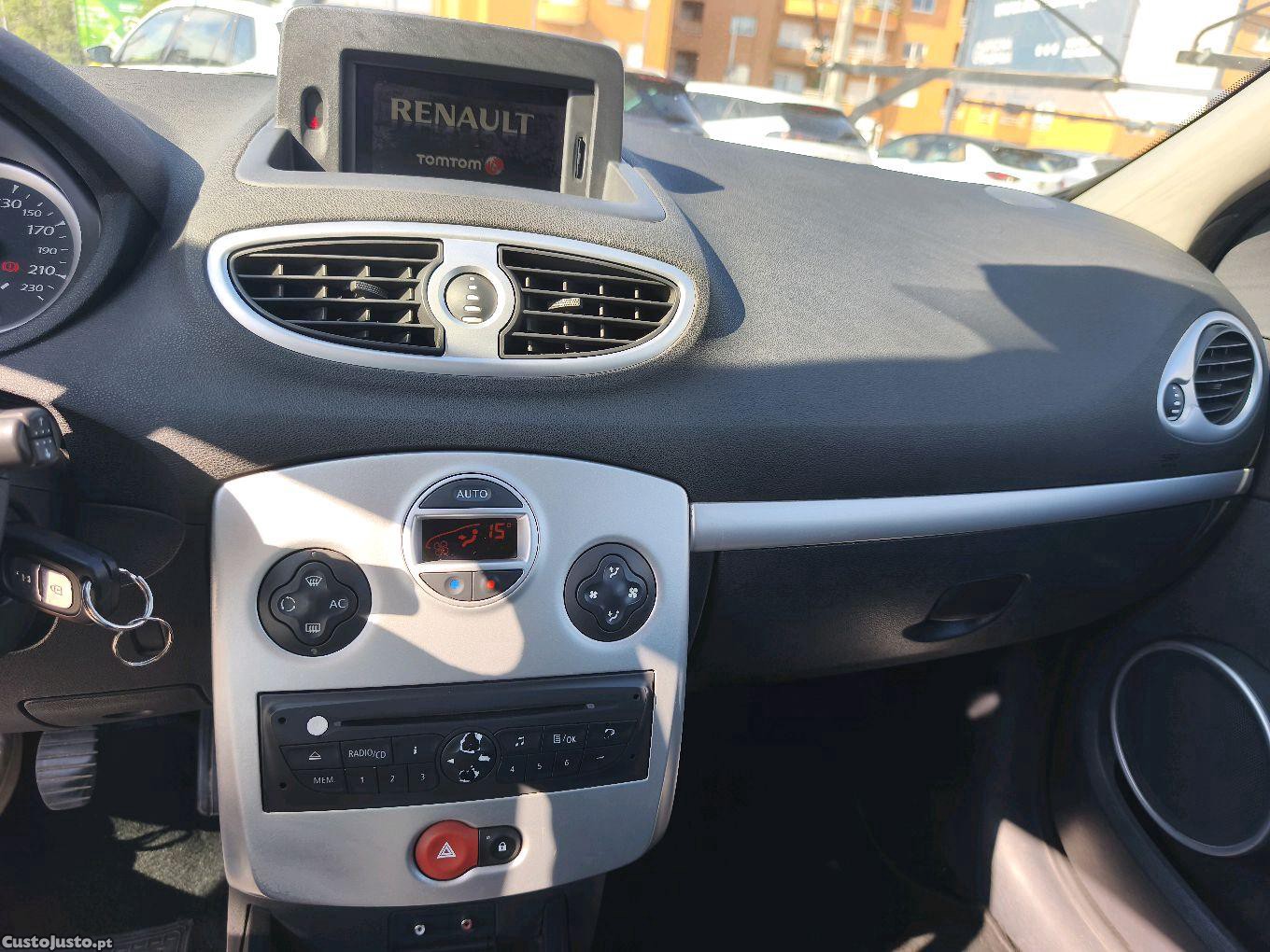 Renault Clio 1.2 SW Dinâmic S — fotografia 4