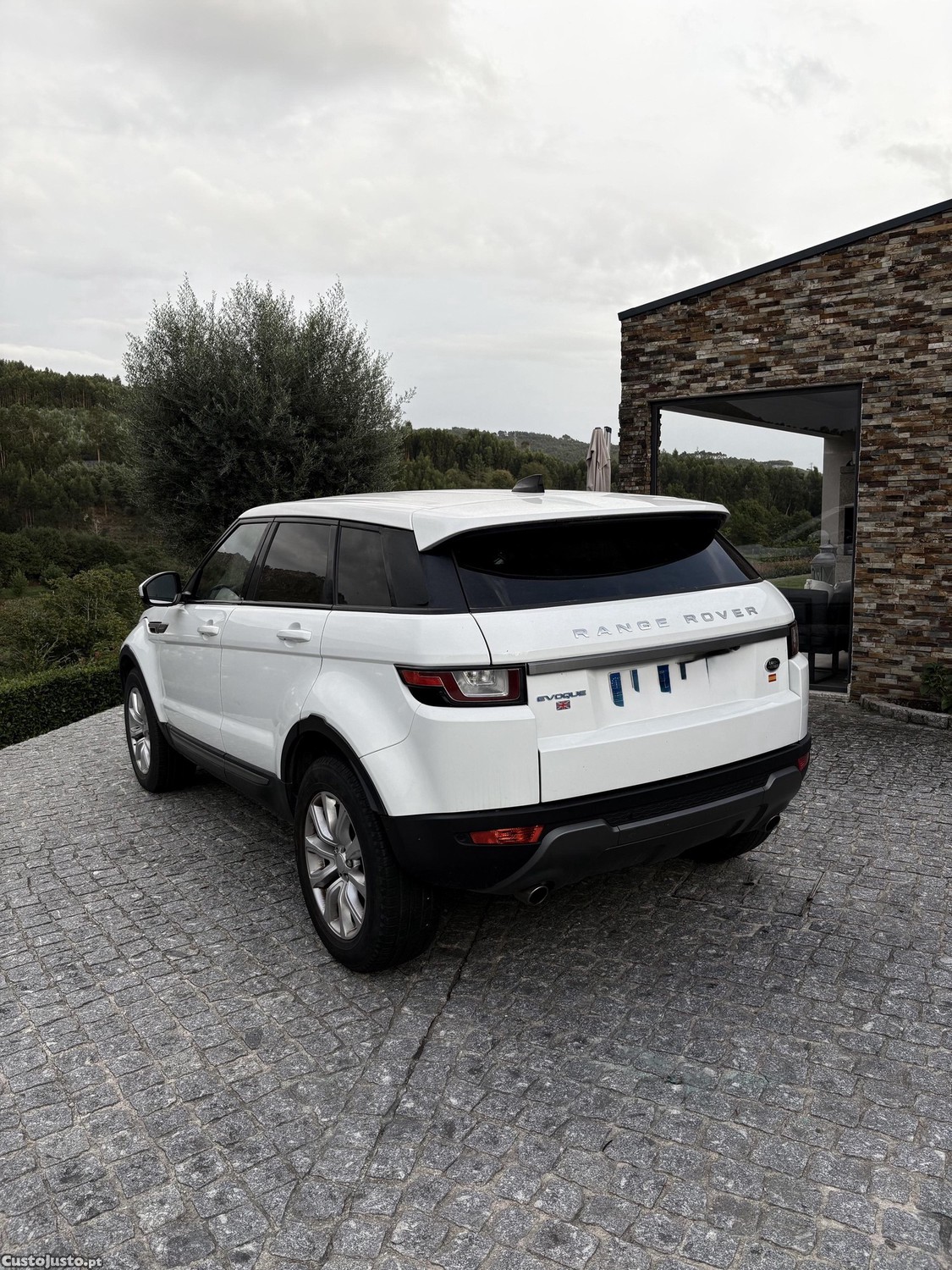 Land Rover Evoque 2.0 Td4 Pure  - 17 foto 5